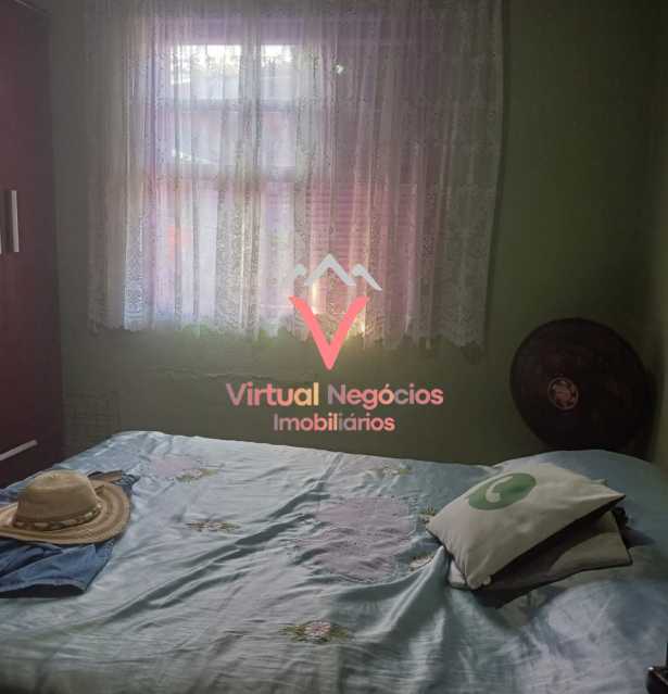 Casa à venda com 5 quartos, 210m² - Foto 12