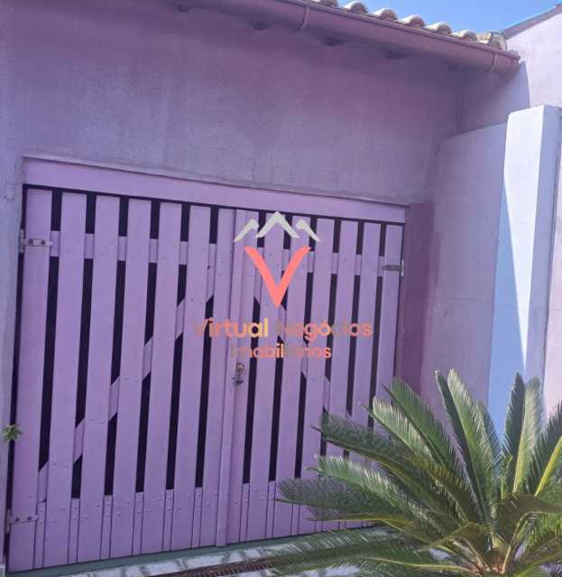Casa à venda com 5 quartos, 210m² - Foto 20