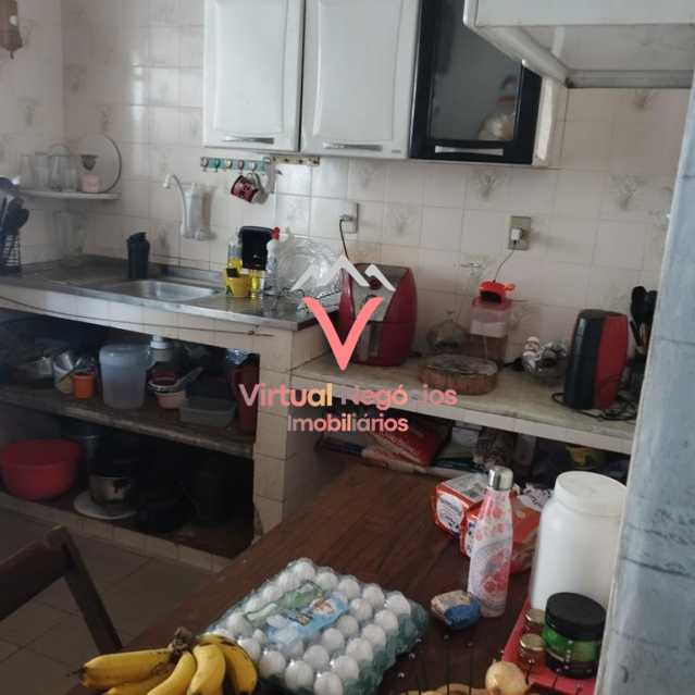 Casa à venda com 2 quartos, 60m² - Foto 11