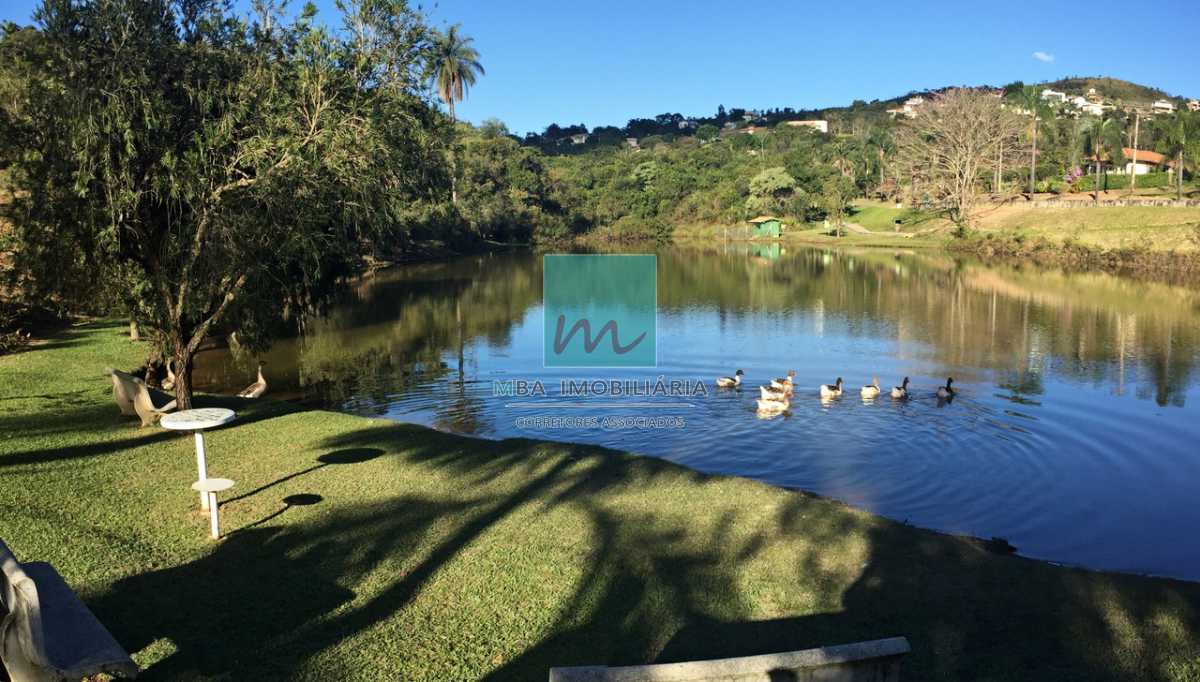 Casa de Condomínio à venda com 4 quartos, 250m² - Foto 21