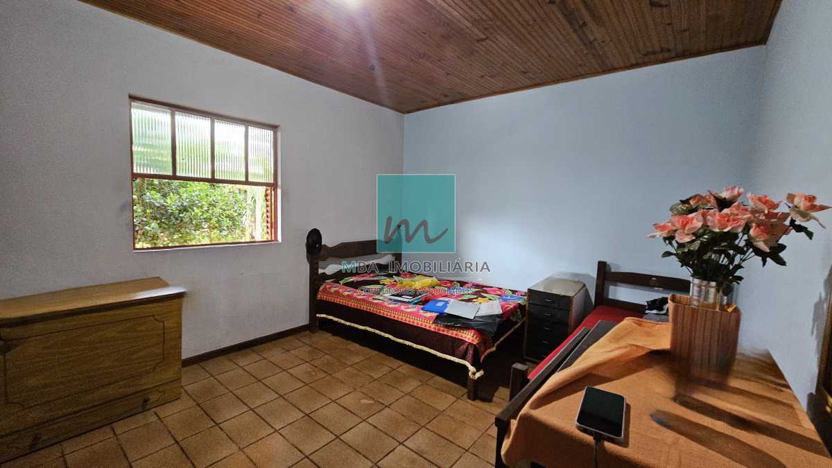 Sítio à venda com 4 quartos, 180m² - Foto 10