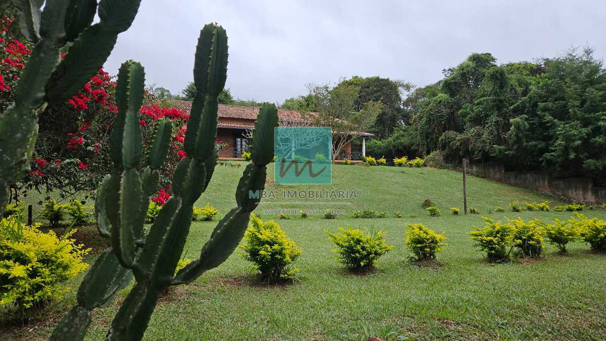 Chácara à venda com 4 quartos, 5000m² - Foto 3