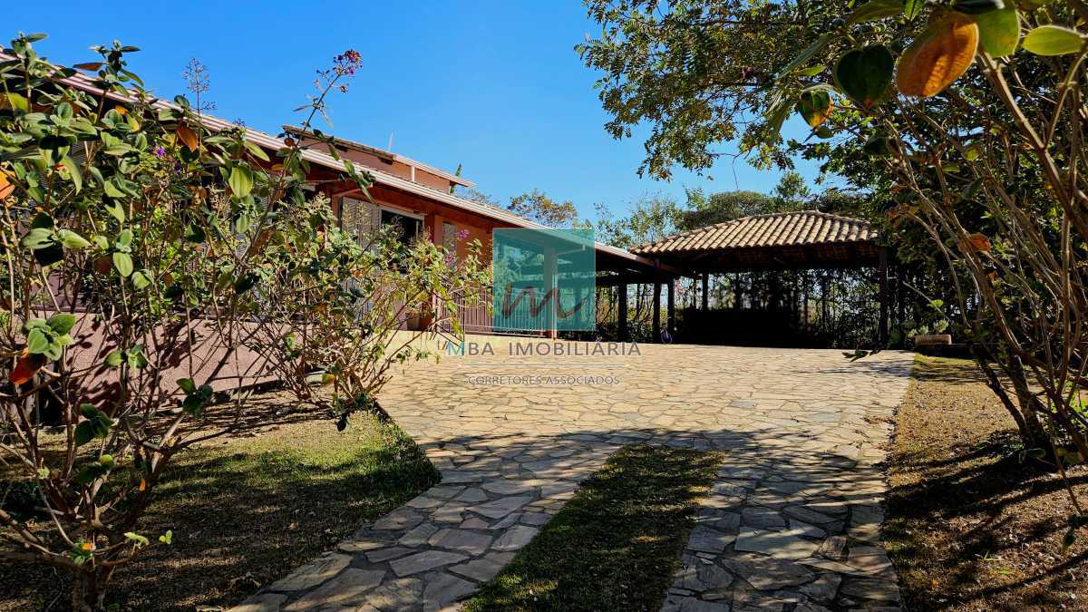 Casa à venda com 3 quartos, 3200m² - Foto 3