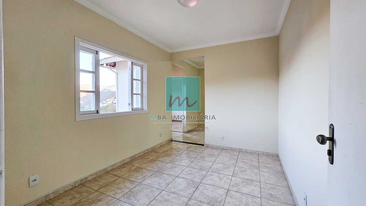 Apartamento à venda com 3 quartos, 86m² - Foto 2