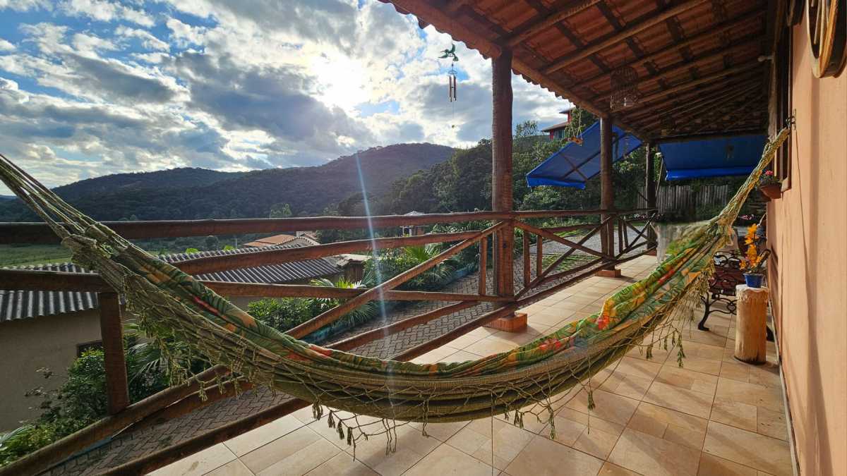 Casa à venda com 6 quartos, 290m² - Foto 7
