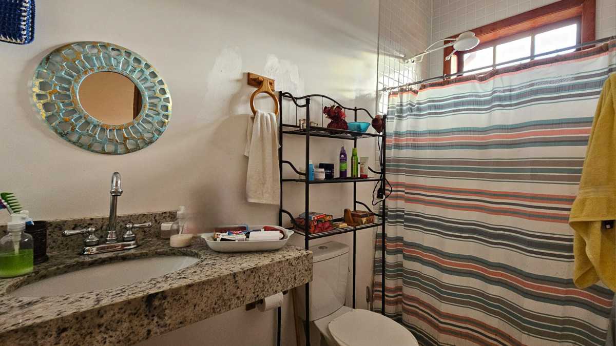 Casa à venda com 6 quartos, 290m² - Foto 16