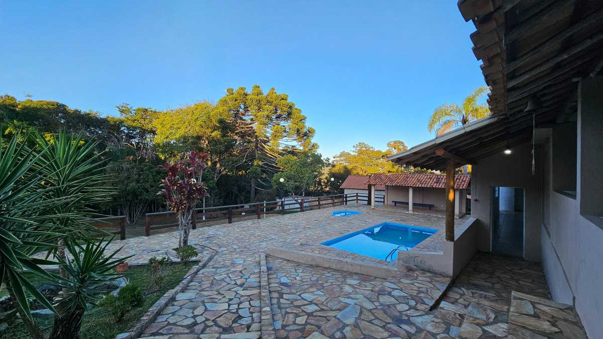 Chácara à venda com 7 quartos, 356m² - Foto 21