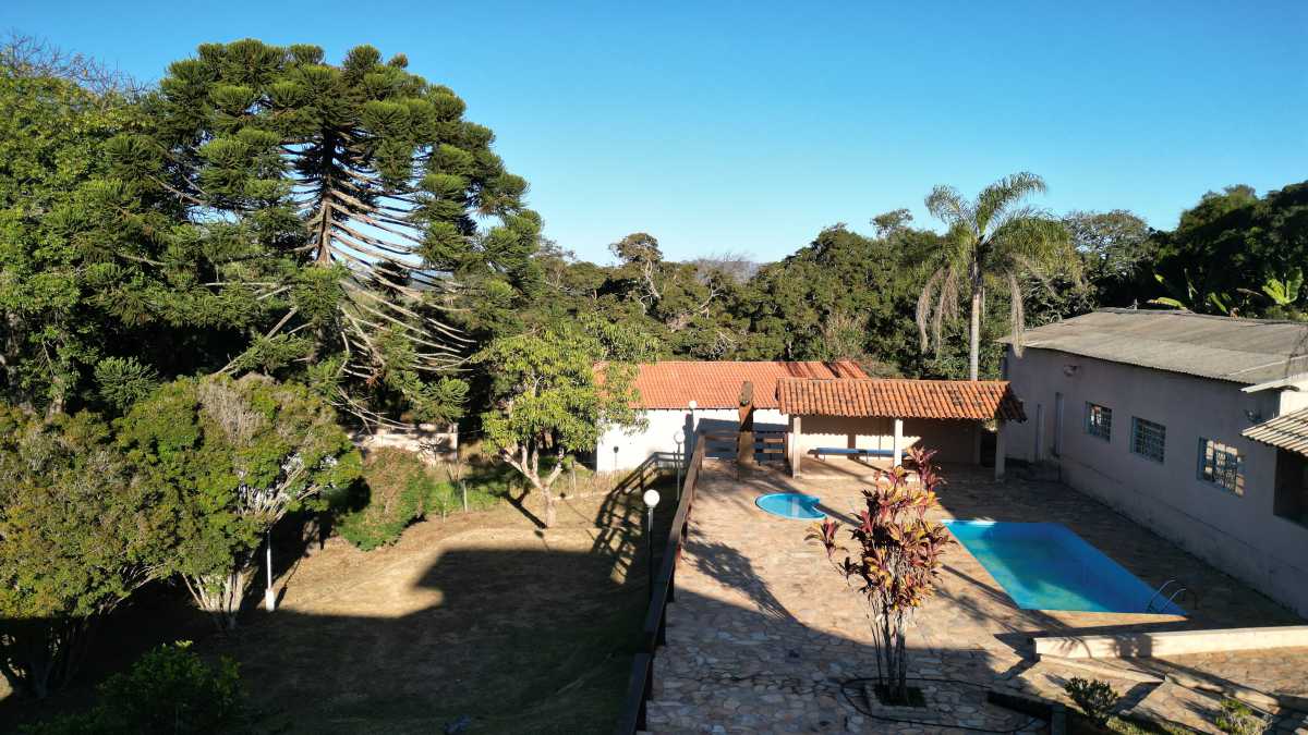 Chácara à venda com 7 quartos, 356m² - Foto 22