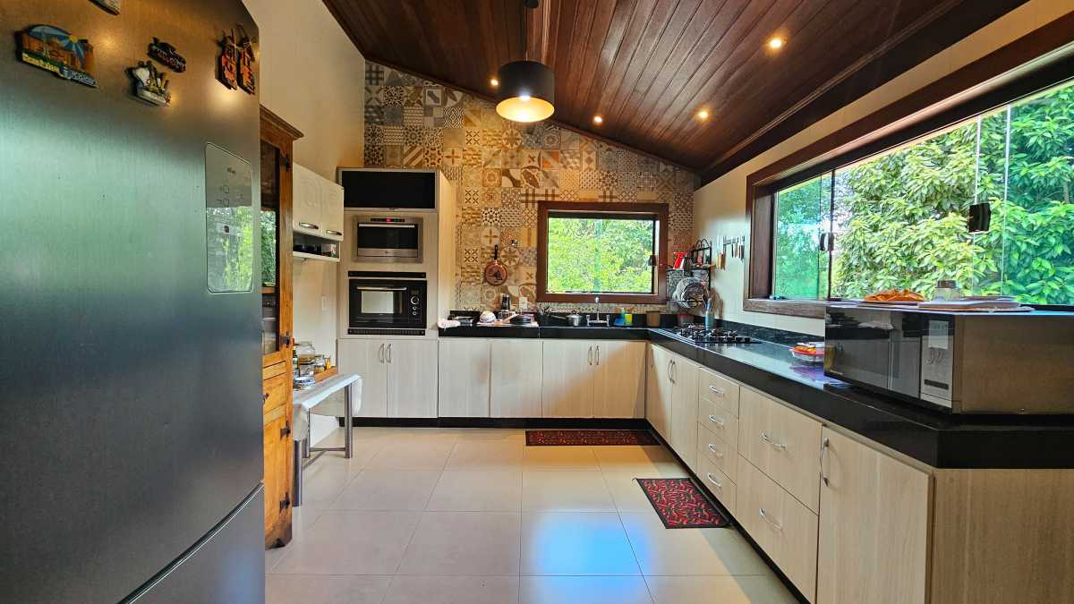 Casa, 3 quartos, 283 m² - Foto 12