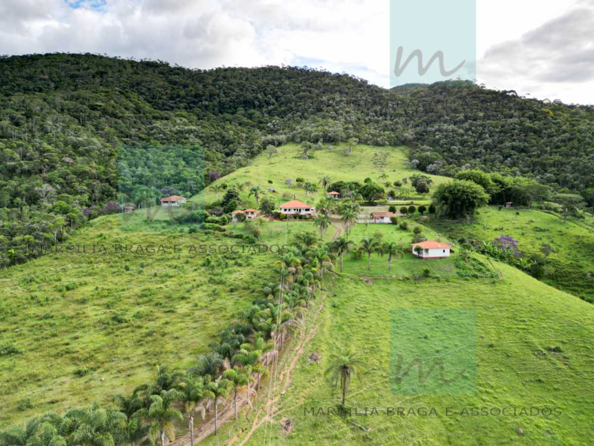 Fazenda à venda com 4 quartos, 832000m² - Foto 10