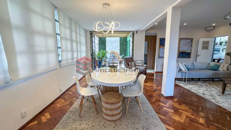 Cobertura, 4 quartos, 242 m² - Foto 3