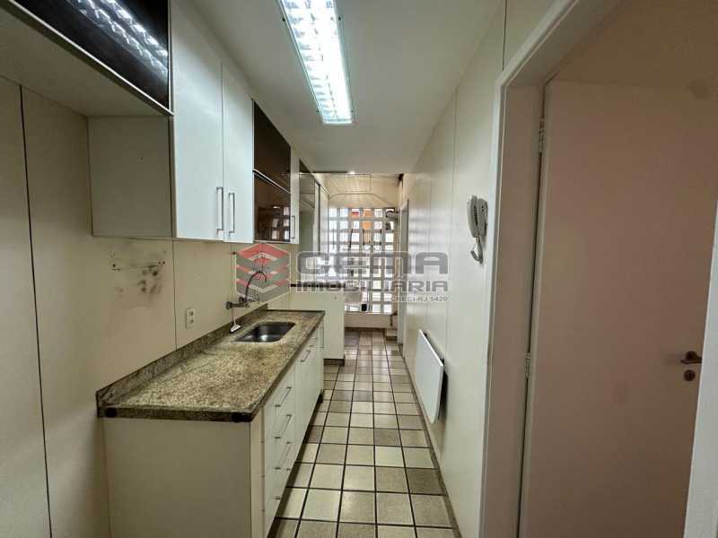 Apartamento para alugar com 2 quartos, 79m² - Foto 21
