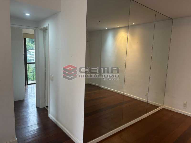 Apartamento para alugar com 2 quartos, 79m² - Foto 6