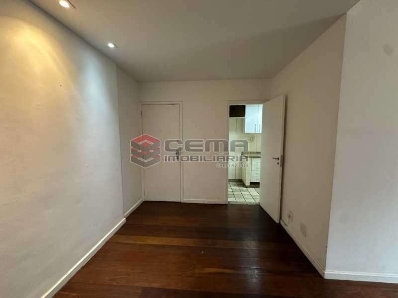 Apartamento para alugar com 2 quartos, 79m² - Foto 7