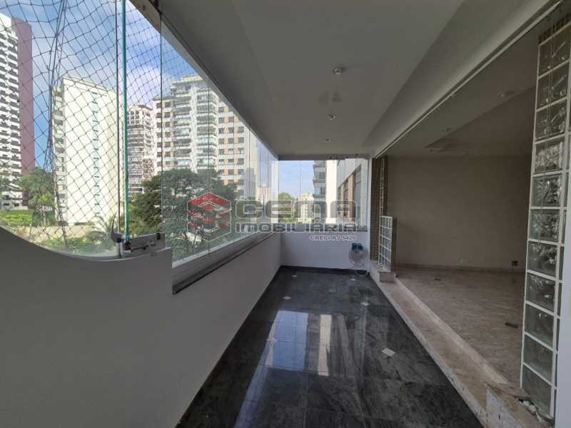 Apartamento, 3 quartos, 166 m² - Foto 1