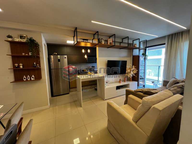 Apartamento, 2 quartos, 71 m² - Foto 1