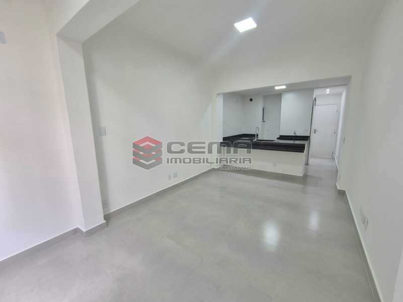 Apartamento, 1 quarto, 28 m² - Foto 2