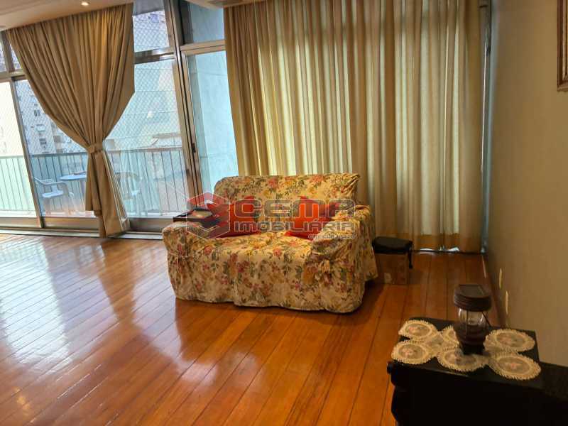 Apartamento, 3 quartos, 300 m² - Foto 2