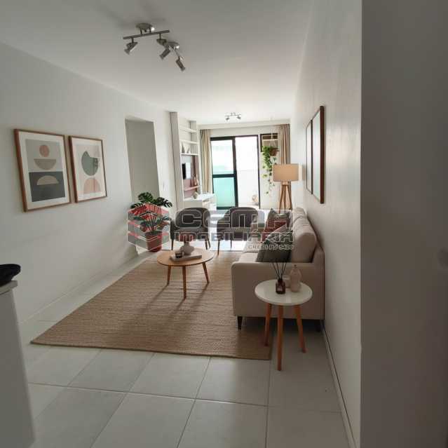Apartamento, 2 quartos, 72 m² - Foto 1