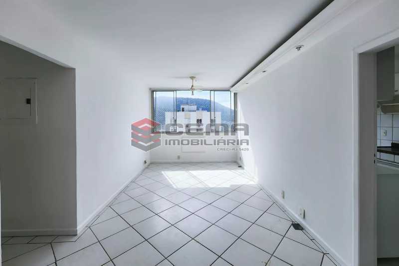 Apartamento, 3 quartos, 80 m² - Foto 2