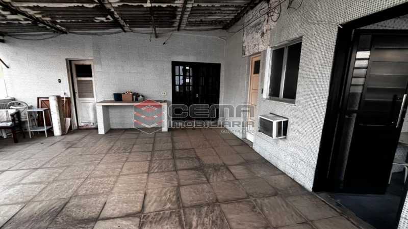 Cobertura, 3 quartos, 256 m² - Foto 4