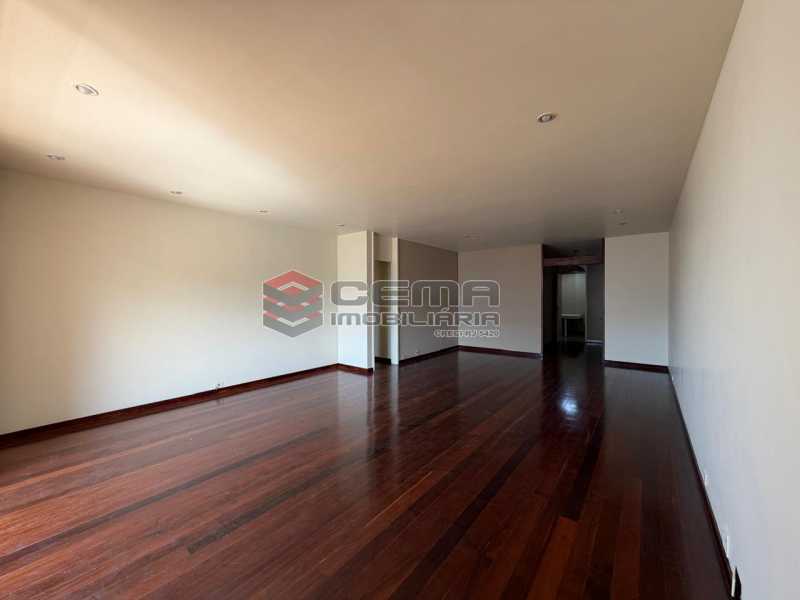Apartamento, 3 quartos, 150 m² - Foto 4