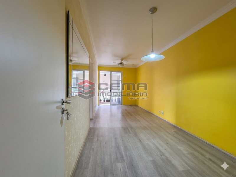 Apartamento, 2 quartos, 70 m² - Foto 2