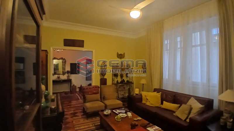 Apartamento, 3 quartos, 155 m² - Foto 2