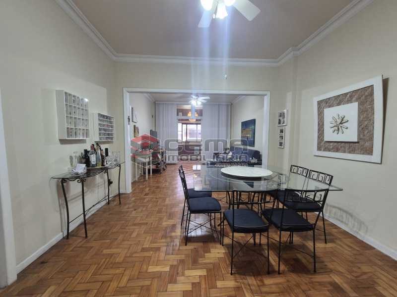 Apartamento, 3 quartos, 122 m² - Foto 1