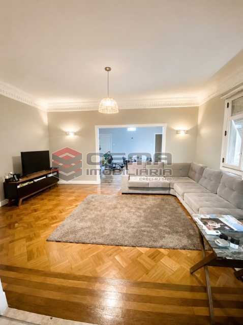 Apartamento, 3 quartos, 200 m² - Foto 4