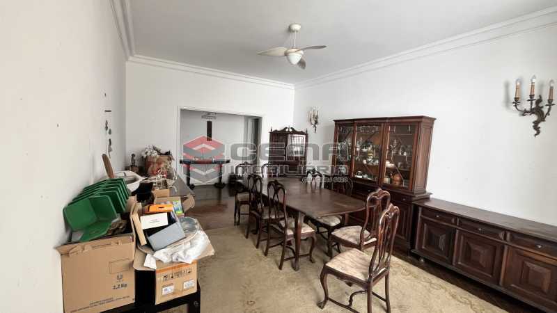 Apartamento, 3 quartos, 163 m² - Foto 2