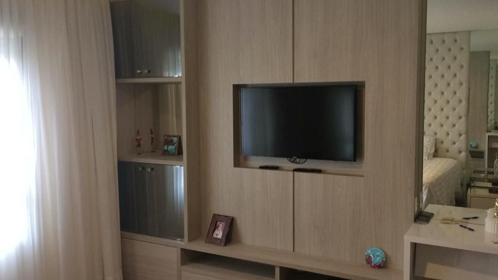 Apartamento à venda com 3 quartos, 228m² - Foto 19