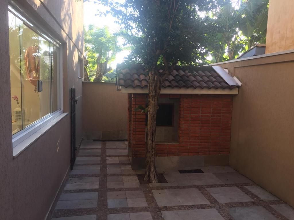 Casa de Condomínio à venda com 4 quartos, 480m² - Foto 14