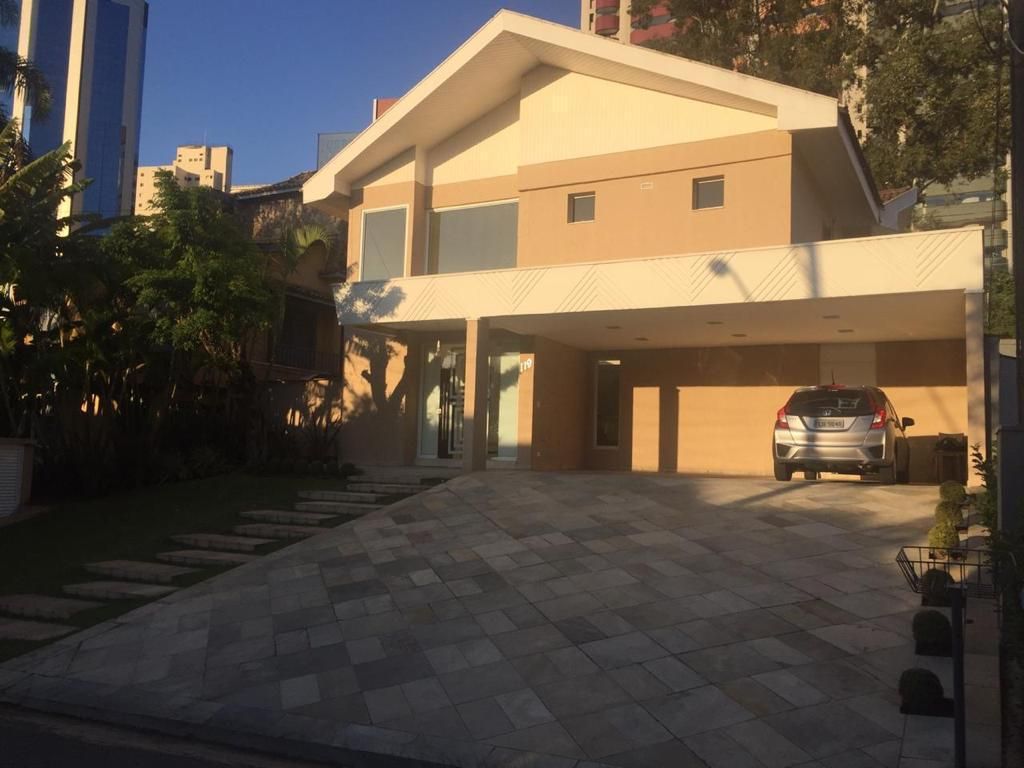 Casa de Condomínio à venda com 4 quartos, 480m² - Foto 10