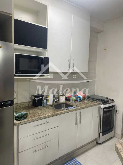 Apartamento à venda com 3 quartos, 72m² - Foto 1