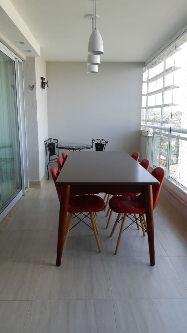 Apartamento à venda com 3 quartos, 198m² - Foto 7