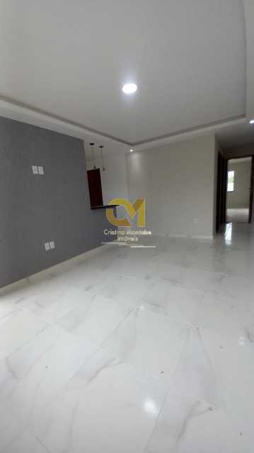 Casa à venda com 2 quartos, 66m² - Foto 2