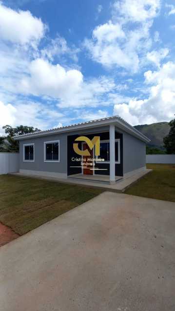 Casa à venda com 3 quartos, 76m² - Foto 1