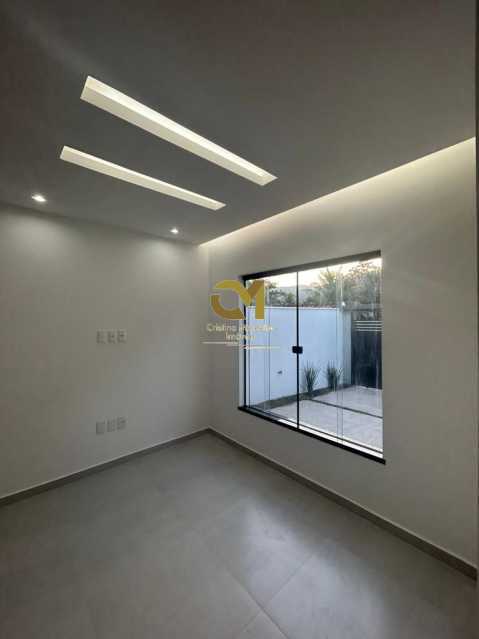 Casa à venda com 2 quartos, 90m² - Foto 5