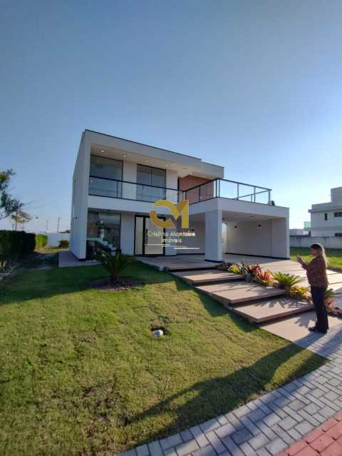 Casa de Condomínio à venda com 3 quartos, 210m² - Foto 2