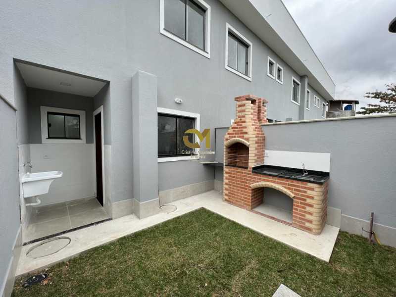 Casa à venda com 2 quartos, 61m² - Foto 14