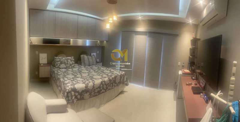 Casa de Condomínio à venda com 4 quartos, 283m² - Foto 13