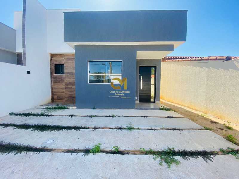 Casa à venda com 3 quartos, 110m² - Foto 1