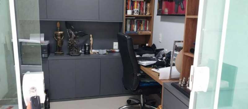 Casa, 4 quartos, 258 m² - Foto 12