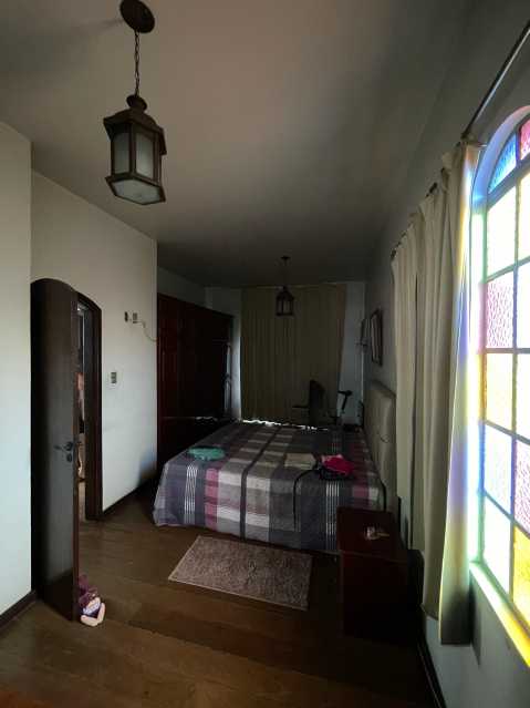 Casa à venda com 4 quartos, 150m² - Foto 9