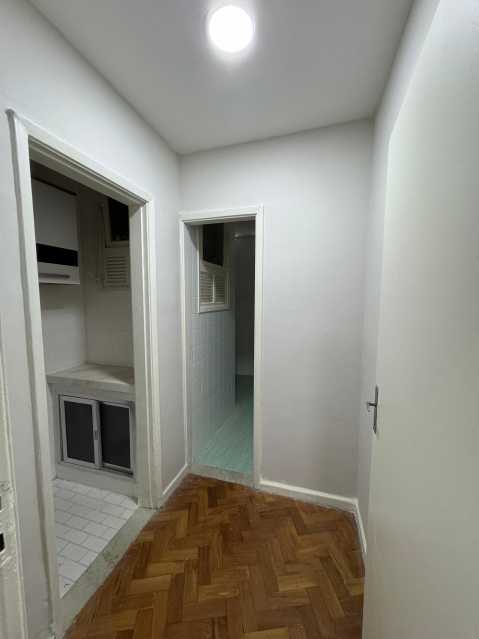 Apartamento à venda com 3 quartos, 67m² - Foto 6