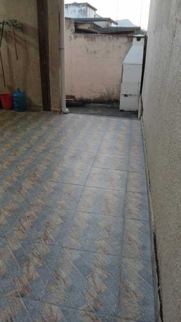 Casa à venda com 2 quartos, 120m² - Foto 10