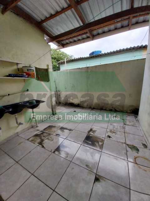 Casa à venda com 2 quartos, 300m² - Foto 11