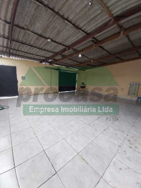 Casa à venda com 2 quartos, 300m² - Foto 14