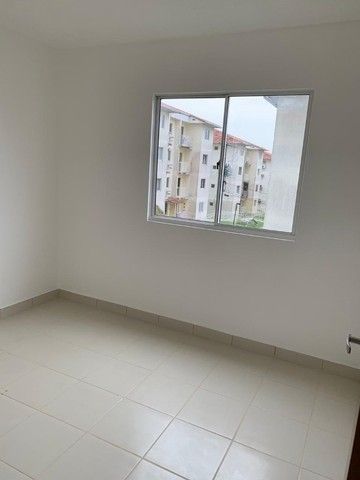 Apartamento com 2 dormitórios à venda, 46 m² por RS 148.000,00 - Tarumã - Manaus-AM
